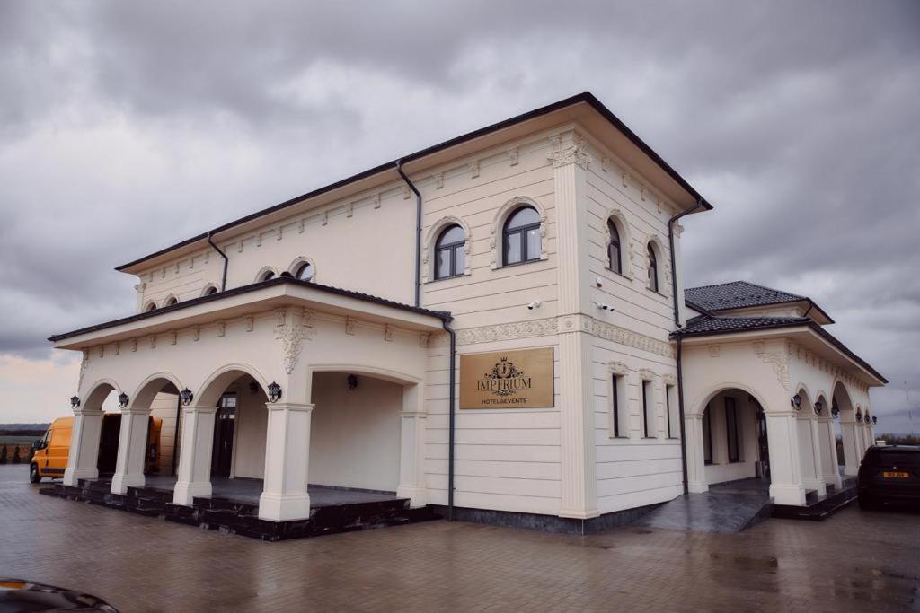 Hotel Imperium Botiz Exterior photo